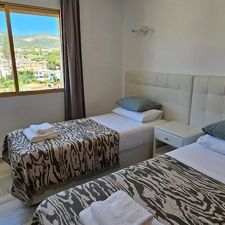 Santa Ana, Pool, 2 Free Parking, Wifi, 3 Bedrooms, For 6-7 People, Large Terrace With Sea View アパート *